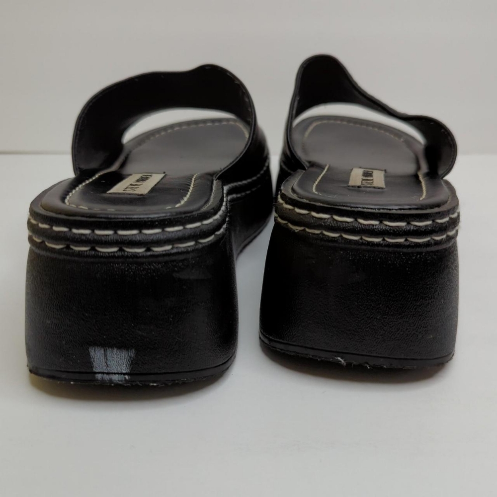 Steve Madden Black platforms - Picture 2 of 4